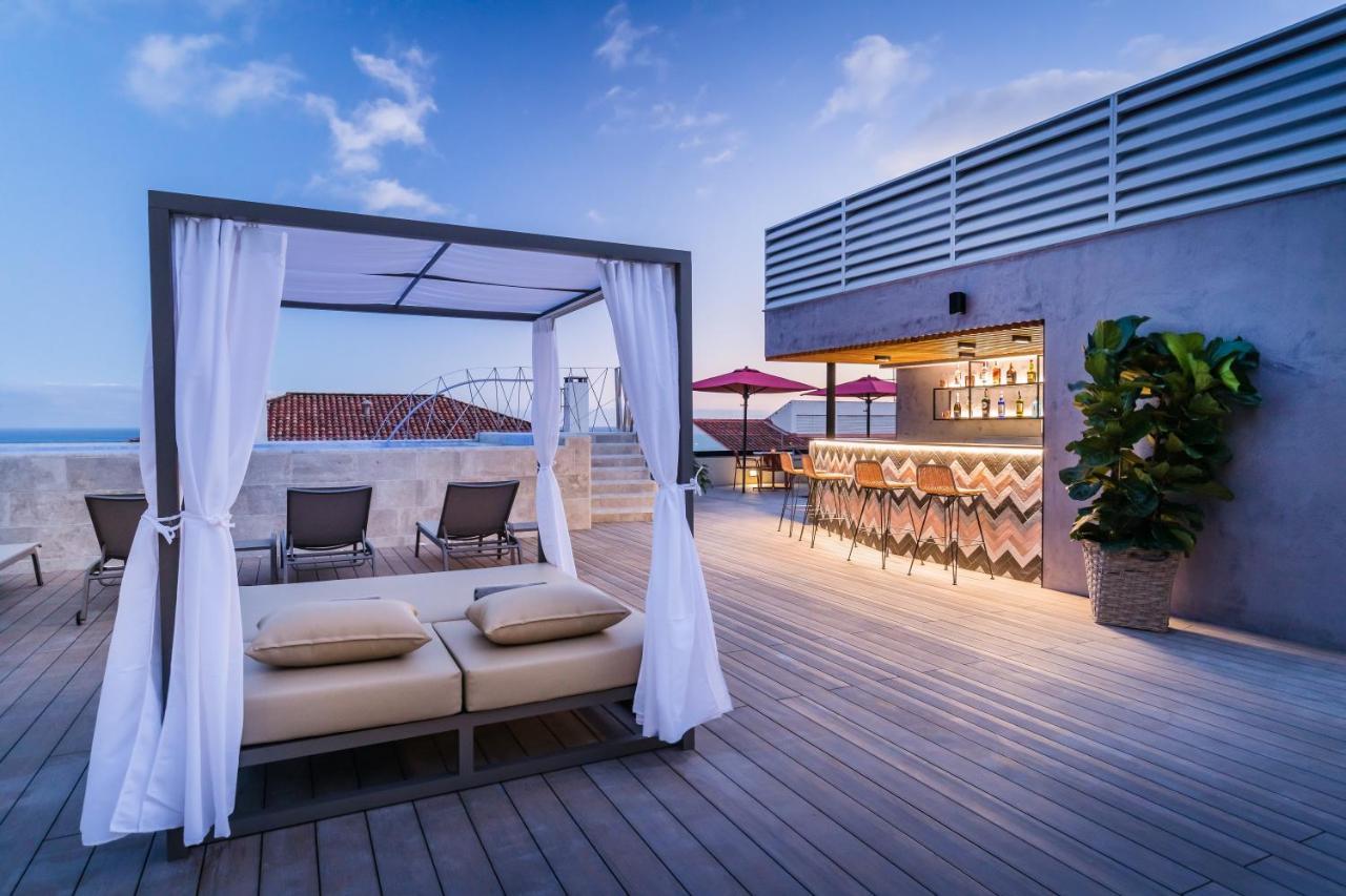 Barcelo Funchal Oldtown Hotel Eksteriør billede Sky Bar